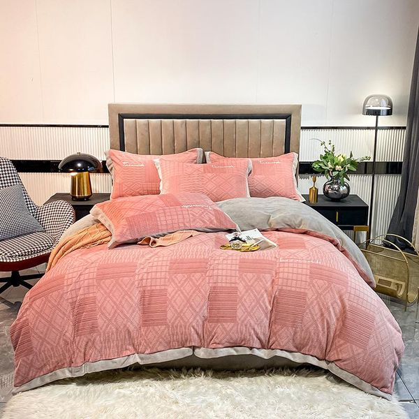bedding sets 2021 winter luxury gray color pink 3d carved thick velvet set milk duvet cover single double home 4 pcs
bedding sets 2021 winter luxury gray color pink 3d carved thick velvet set milk duvet cover single double home 4 pcs