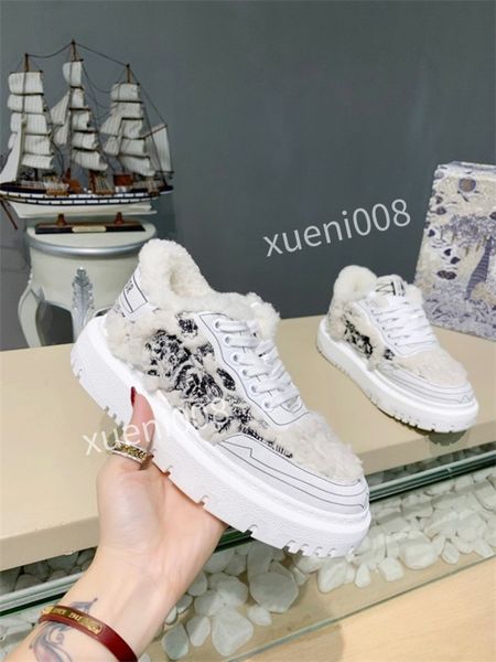 classic fashion designers real 35-45 leather casual white shoe men mens sneakers loafers lace up luxurys shoes women rx211109, Red;white
classic fashion designers real 35-45 leather casual white shoe men mens sneakers loafers lace up luxurys shoes women rx211109, Red;white