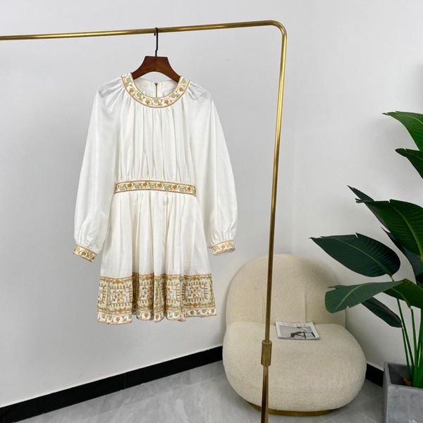 casual dresses yellow floral embroidery high waist slim fit long sleeve vintage linen 2021 spring autumn white black fashion a-line, Black;gray
casual dresses yellow floral embroidery high waist slim fit long sleeve vintage linen 2021 spring autumn white black fashion a-line, Black;gray
