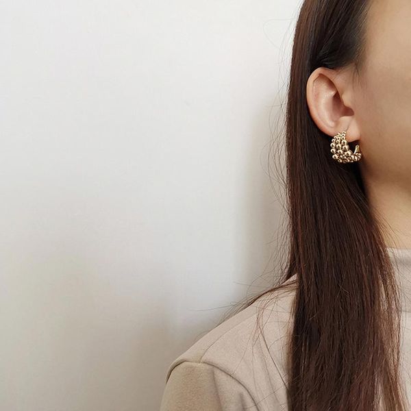 hoop & huggie retro c-shaped three-layer metal bead earrings female temperament wild geometric sweet alloy 2021 trend, Golden;silver
hoop & huggie retro c-shaped three-layer metal bead earrings female temperament wild geometric sweet alloy 2021 trend, Golden;silver