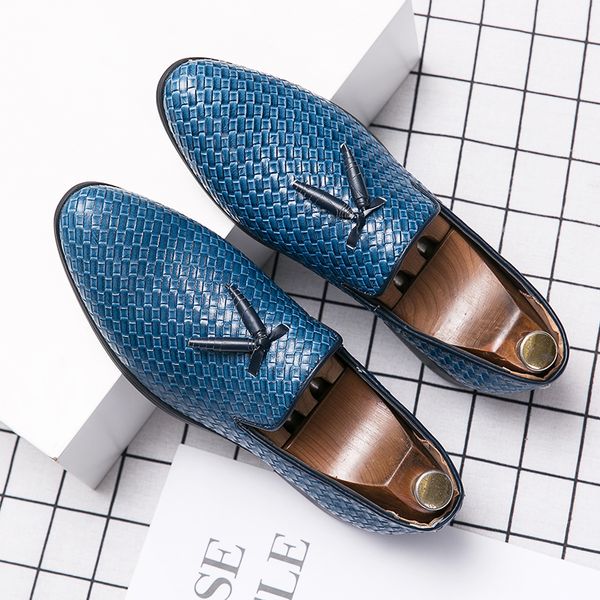 dress shoes men oxford patent leather mens casual office leather shoes business men leather zapatos de hombre de vestir formal, Black
dress shoes men oxford patent leather mens casual office leather shoes business men leather zapatos de hombre de vestir formal, Black