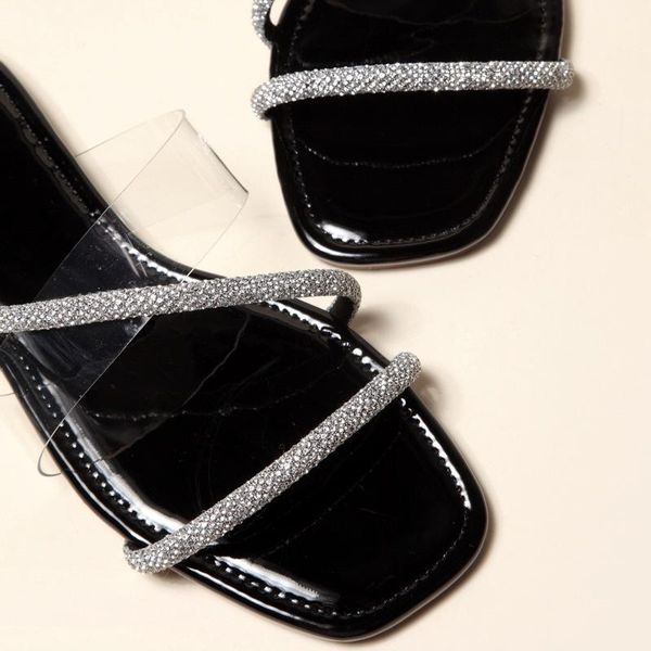 slippers leopard land summer fashion shoes shiny strap flat color cute wind sandals style large size spot slides for women cgb, Black
slippers leopard land summer fashion shoes shiny strap flat color cute wind sandals style large size spot slides for women cgb, Black