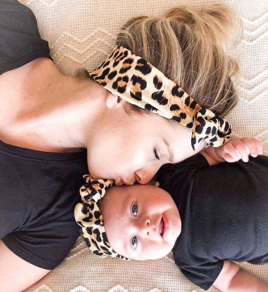 2pcs mother & baby children turban hair band accessories girls twist knot headbands family leopard parent-child headwear, Slivery;white
2pcs mother & baby children turban hair band accessories girls twist knot headbands family leopard parent-child headwear, Slivery;white