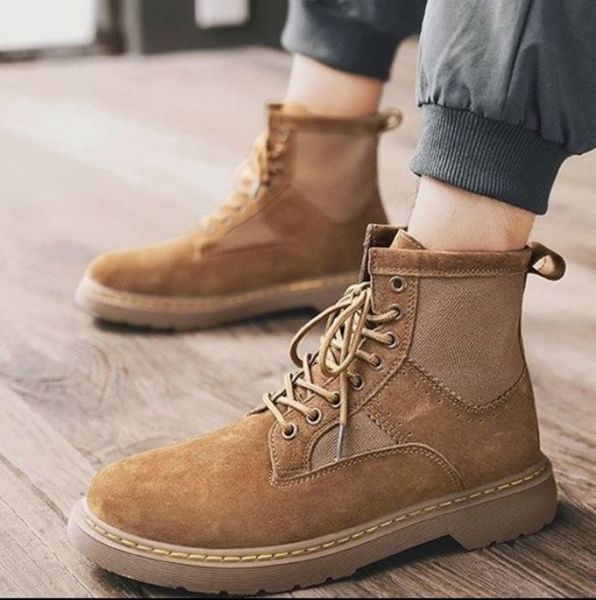 dress shoes outono inverno nova camurça masculina rendas up high martin botas ao ar livre plana de fundo redondo cabeça masculinas são i48b, Black
dress shoes outono inverno nova camurça masculina rendas up high martin botas ao ar livre plana de fundo redondo cabeça masculinas são i48b, Black