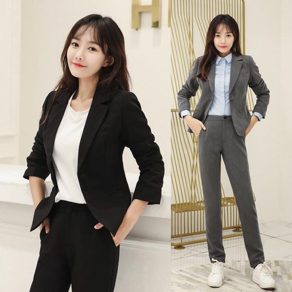 women's suits & blazers suit 2021 autumn casual fashion temperament slim slimming solid color single buckle small trousers two-piece, White;black
women's suits & blazers suit 2021 autumn casual fashion temperament slim slimming solid color single buckle small trousers two-piece, White;black