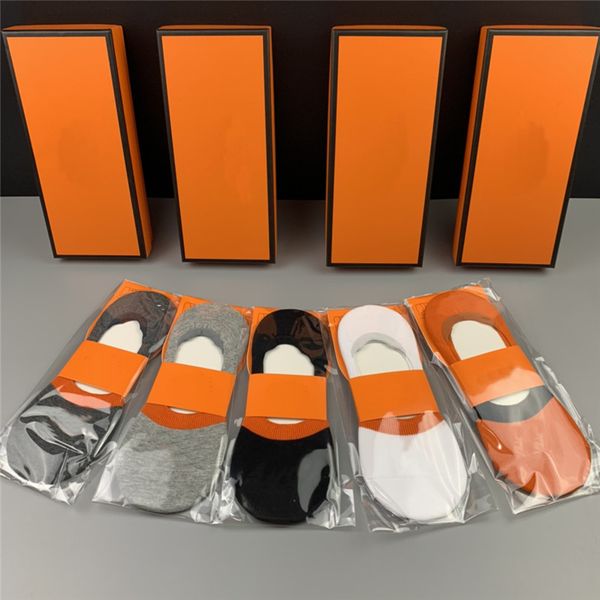 summer cotton slipper socks women letter embroidery sock invisible low side socks outdoor short boat socks, Black;white
summer cotton slipper socks women letter embroidery sock invisible low side socks outdoor short boat socks, Black;white