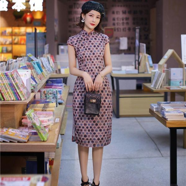 summer women oriental elegant classic slim cheongsam cotton linen printed knee-length qipao traditional chinese wedding dresses ethnic cloth, Red
summer women oriental elegant classic slim cheongsam cotton linen printed knee-length qipao traditional chinese wedding dresses ethnic cloth, Red