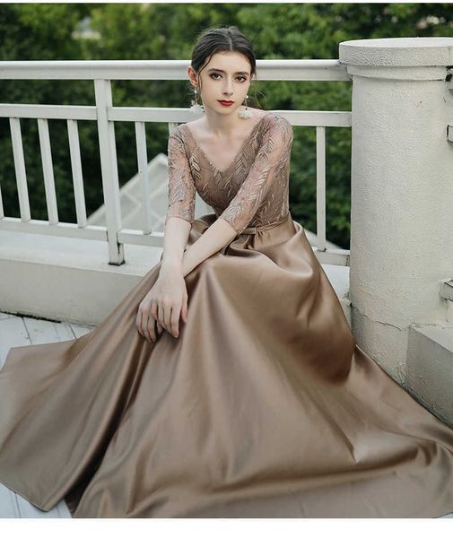luxury party evening dress chorus costume performance dr's 2021 host evening banquet show thin temperament, Black;gray
luxury party evening dress chorus costume performance dr's 2021 host evening banquet show thin temperament, Black;gray
