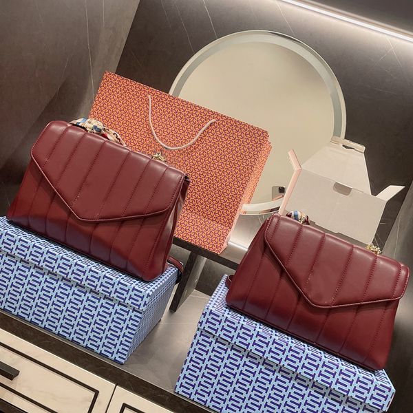 5a+ designer shoulder bags luxury totes bag high-quality genuine leather handbags high-capacity fashion brand five styles with exquisite pac
5a+ designer shoulder bags luxury totes bag high-quality genuine leather handbags high-capacity fashion brand five styles with exquisite pac