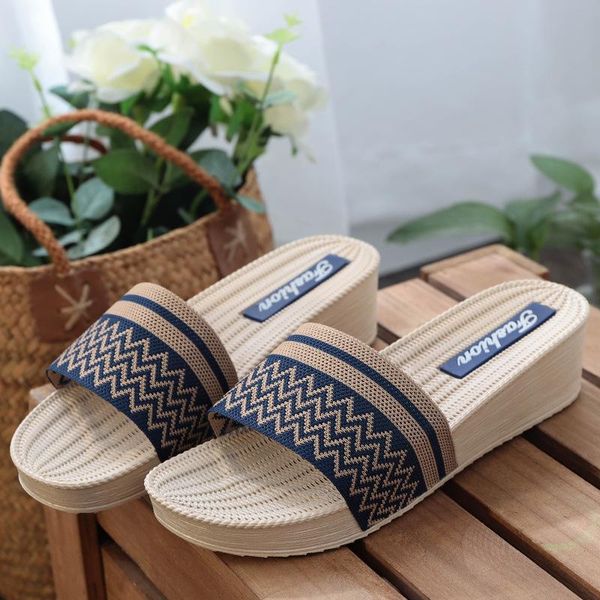 women sandals slipper indoor outdoor flip-flops beach shoes fashion female casual flower slippers, Black
women sandals slipper indoor outdoor flip-flops beach shoes fashion female casual flower slippers, Black
