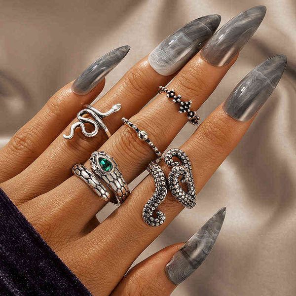 5pcs/set trendy love heart snake rings for women green crystal open cobra shape metal finger ring set luxury jewelry g1125, Slivery;golden
5pcs/set trendy love heart snake rings for women green crystal open cobra shape metal finger ring set luxury jewelry g1125, Slivery;golden