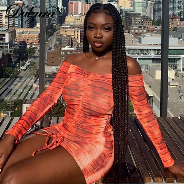 ribbed snake stripe dstring ruched mini dress women long sleeve off shoulder elegant bodycon streetwear party, Black;white
ribbed snake stripe dstring ruched mini dress women long sleeve off shoulder elegant bodycon streetwear party, Black;white