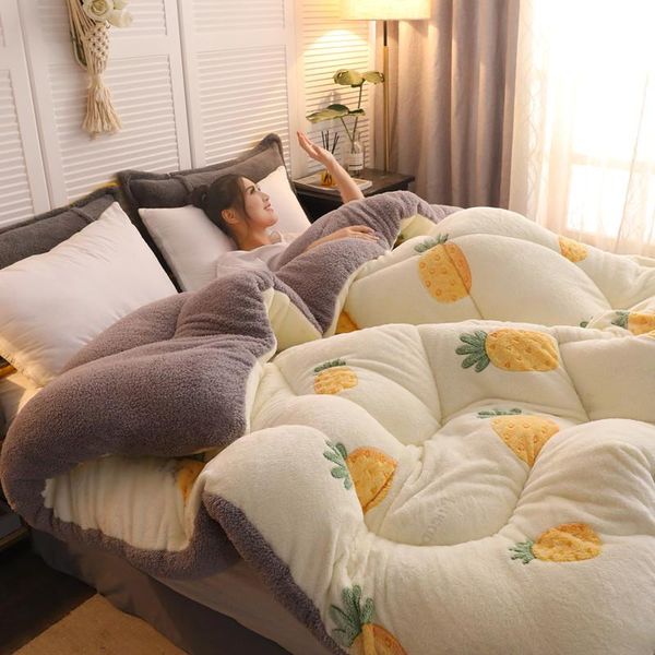 6 kg weight comforter style very warm and soft quilt duvet winter blanket luxury design comforters & sets
6 kg weight comforter style very warm and soft quilt duvet winter blanket luxury design comforters & sets