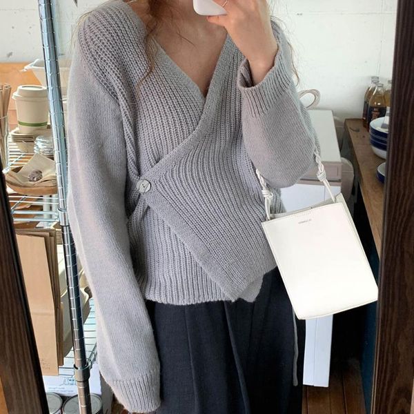 women's knits & tees retro lady v-neck knitted coats soft cardigans 2021 autumn casual warm chic elegant loose fashion women sweaters, White 
women's knits & tees retro lady v-neck knitted coats soft cardigans 2021 autumn casual warm chic elegant loose fashion women sweaters, White