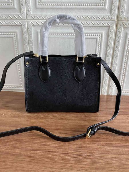 women classic flower designer handbags genuine leather bag with letters lady fashion bags printed old flowers
women classic flower designer handbags genuine leather bag with letters lady fashion bags printed old flowers