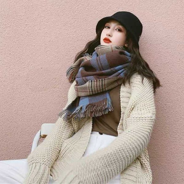 scarf female 2021 winter net red korean version versatile student warmth thickened east gate star same style lattice, Blue;gray
scarf female 2021 winter net red korean version versatile student warmth thickened east gate star same style lattice, Blue;gray