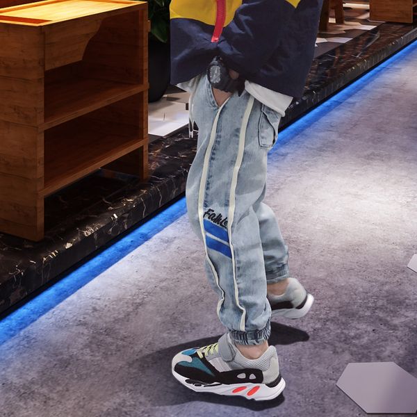 2021 autumn children clothes baby boys jeans side stripe denim pants trend kids 4 5 6 7 8 9 10 11 12 13 years boys jeans fashion, White
2021 autumn children clothes baby boys jeans side stripe denim pants trend kids 4 5 6 7 8 9 10 11 12 13 years boys jeans fashion, White