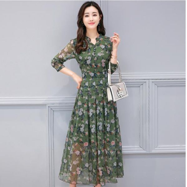 casual dresses 2021 autumn floral slim fit chiffon dress with full regular sleeve female v-neck flower prints bohemian lm19, Black;gray
casual dresses 2021 autumn floral slim fit chiffon dress with full regular sleeve female v-neck flower prints bohemian lm19, Black;gray