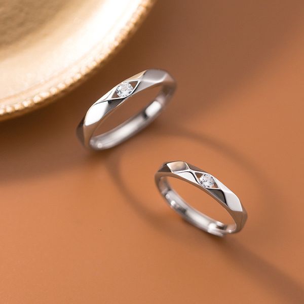 irocchio s925 silver korean hollow single diamond cut-out adjustable couple ring j8561
irocchio s925 silver korean hollow single diamond cut-out adjustable couple ring j8561