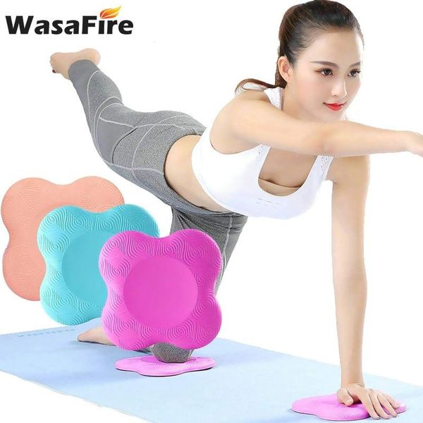 * 2cm high density yoga knee pads cusion support for wrist hips hands elbows pad fitness sport mat mats
* 2cm high density yoga knee pads cusion support for wrist hips hands elbows pad fitness sport mat mats