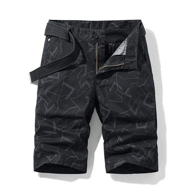 summer men's camouflage cotton zipper casual pocket regular five-point pants military cargo plus size shorts 210713, White;black
summer men's camouflage cotton zipper casual pocket regular five-point pants military cargo plus size shorts 210713, White;black