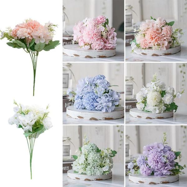 1pc 5 heads hydrangea flower wedding bride colorful holding home artificial ball silk decoration peony table bouquet w7m9 decorative flowers
1pc 5 heads hydrangea flower wedding bride colorful holding home artificial ball silk decoration peony table bouquet w7m9 decorative flowers