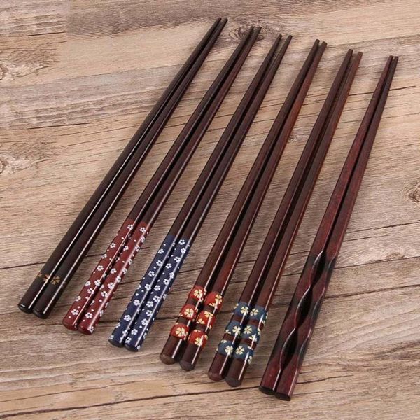 disposable flatware japanese style natural wooden chopsticks for creative pattern kitchen tool restaurant decorations
disposable flatware japanese style natural wooden chopsticks for creative pattern kitchen tool restaurant decorations
