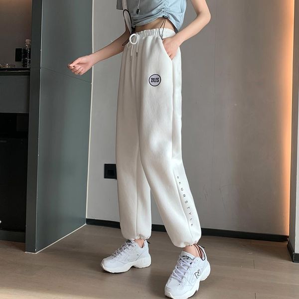 sweatpants women's spring and autumn thin section korean style adolescent energetic loose waisted casual harem pants & capris, Black;white
sweatpants women's spring and autumn thin section korean style adolescent energetic loose waisted casual harem pants & capris, Black;white