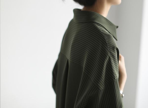women's polos design sense small group retro hong kong style green striped shirt for women, White
women's polos design sense small group retro hong kong style green striped shirt for women, White