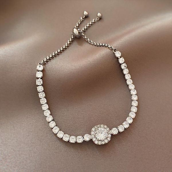 xianlan579 advanced sense of silver bracelet with female ins small the design feeling light in the summer of luxury contracted ins
xianlan579 advanced sense of silver bracelet with female ins small the design feeling light in the summer of luxury contracted ins