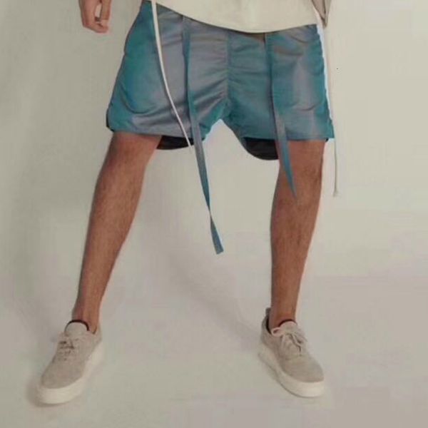 shorts version blue iridescent belted track nylon sweat shorts lined with faux-suede, White;black
shorts version blue iridescent belted track nylon sweat shorts lined with faux-suede, White;black