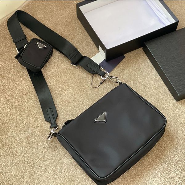 men nylon messenger bag boys satchel 22*15cm designer shoulder crossbody bags composite with coin purse
men nylon messenger bag boys satchel 22*15cm designer shoulder crossbody bags composite with coin purse