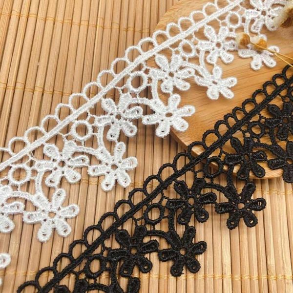 ribbon 3yards polyester ivory black fabric flower venise venice mesh lace trim applique sewing craft for baby headband 3.3cm, Pink;blue
ribbon 3yards polyester ivory black fabric flower venise venice mesh lace trim applique sewing craft for baby headband 3.3cm, Pink;blue