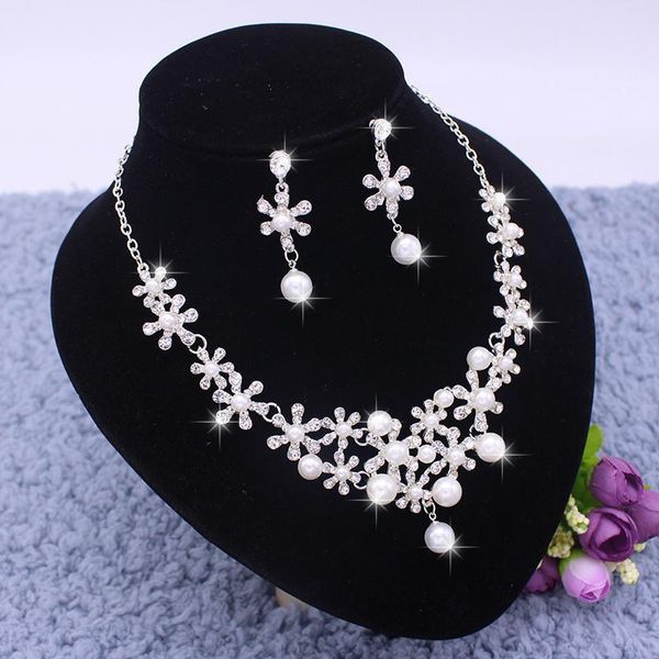 earrings & necklace jewelry sets simple luxury zircon earring choker set for women bride wedding accessories fashion party gift, Silver
earrings & necklace jewelry sets simple luxury zircon earring choker set for women bride wedding accessories fashion party gift, Silver