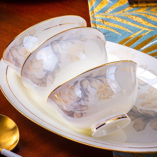 collocation of european ceramic bowl and dish set, simple household jingdezhen tableware net, red rice plate combi bowls
collocation of european ceramic bowl and dish set, simple household jingdezhen tableware net, red rice plate combi bowls