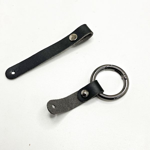 simple car leather keychain gift creative key pendant metal spring hanging buckle, Silver
simple car leather keychain gift creative key pendant metal spring hanging buckle, Silver