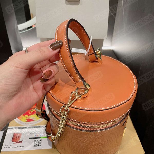 leather designer ladies chain cylindrical bag messenger fashion all-match temperament
leather designer ladies chain cylindrical bag messenger fashion all-match temperament