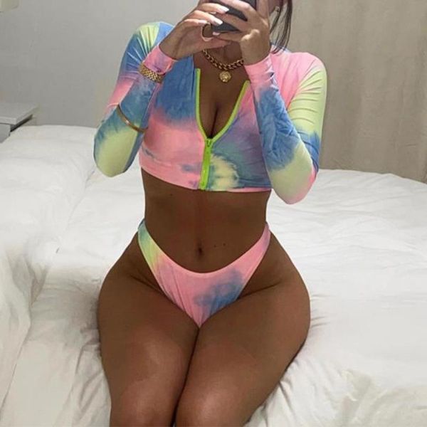 women 2pcs tie-dye bikini set long sleeve zipper front crop low waist thong swimsuit push up padded sunscreen bathing suit two-piece sui
women 2pcs tie-dye bikini set long sleeve zipper front crop low waist thong swimsuit push up padded sunscreen bathing suit two-piece sui