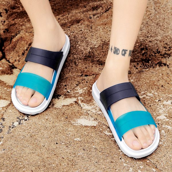 2021 wholesale men women korean version of cross-border slippers summer fashion outer wear trend outdoor flip flops men's sandals and s, Black
2021 wholesale men women korean version of cross-border slippers summer fashion outer wear trend outdoor flip flops men's sandals and s, Black