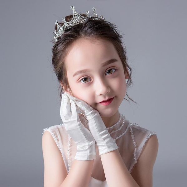 bridal gloves 2021 noble autumn summer flower girl white short finger wedding simple for accessories
bridal gloves 2021 noble autumn summer flower girl white short finger wedding simple for accessories