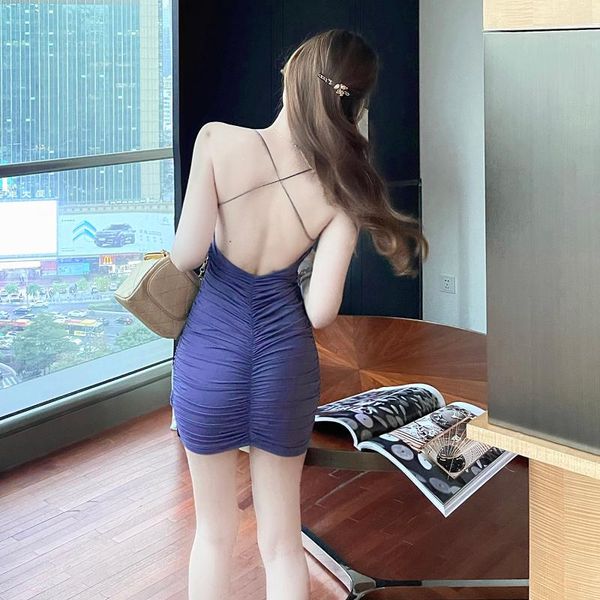 casual dresses film the spot to european and american wind backless fold tight package hip spaghetti straps sling short dress, Black;gray
casual dresses film the spot to european and american wind backless fold tight package hip spaghetti straps sling short dress, Black;gray