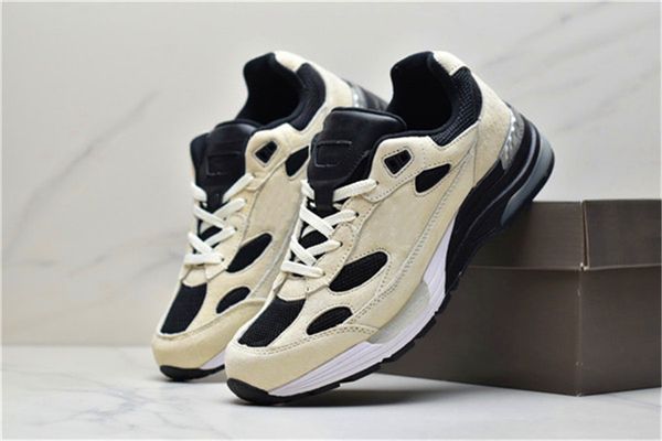 992 suede real leathe36-45 classic retro jogging shoes fy7 designer ladies sneakers platform shoes men outdoor leisure
992 suede real leathe36-45 classic retro jogging shoes fy7 designer ladies sneakers platform shoes men outdoor leisure