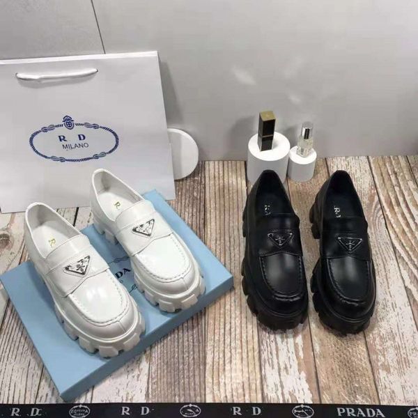 2021 liu wen's same plad thick soled muffin shoes, female pointed triangular mark, one foot pedaling lefu raised small leather shoes, Black
2021 liu wen's same plad thick soled muffin shoes, female pointed triangular mark, one foot pedaling lefu raised small leather shoes, Black
