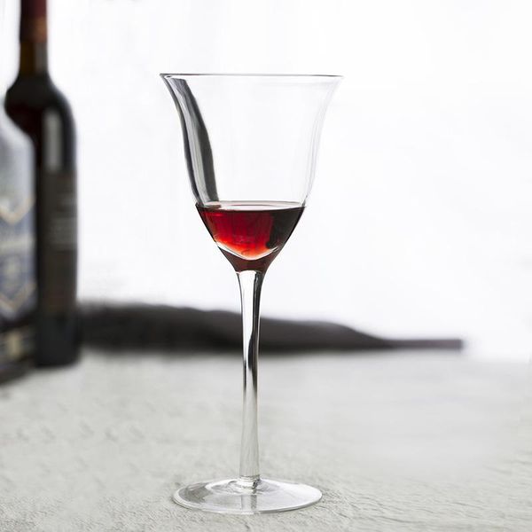 200ml creative red wine cup funnel horn goblet artificial blowing glass whisky tasting family party drinking set glasses
200ml creative red wine cup funnel horn goblet artificial blowing glass whisky tasting family party drinking set glasses