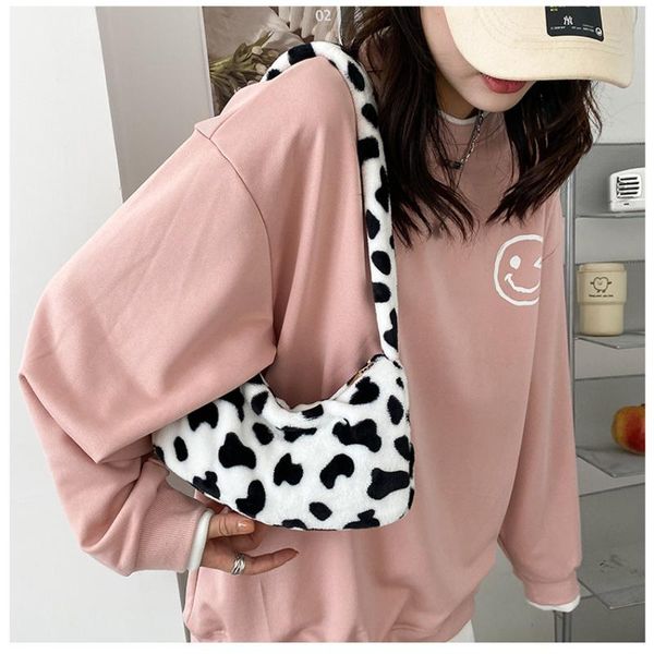 evening bags small korean plush women's shoulder bag fashion soft fluffy fur autumn and winter fabric female handbag cow girl tote
evening bags small korean plush women's shoulder bag fashion soft fluffy fur autumn and winter fabric female handbag cow girl tote
