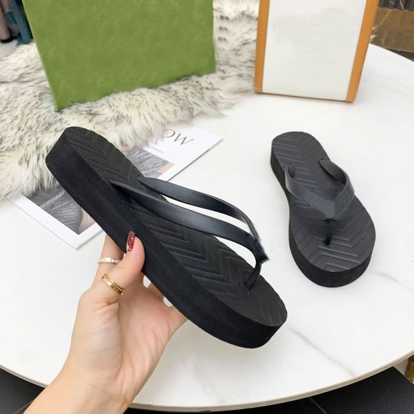 2022 designer luxury rubber slippers women sandals beach slides fashion v-shaped flip flop sandal outdoor shoes double g, Black
2022 designer luxury rubber slippers women sandals beach slides fashion v-shaped flip flop sandal outdoor shoes double g, Black