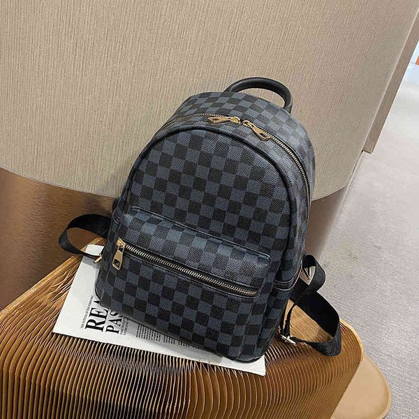lattice texture backpack fashion 2021 new schoolbag leisure travel and women's bags trend
lattice texture backpack fashion 2021 new schoolbag leisure travel and women's bags trend
