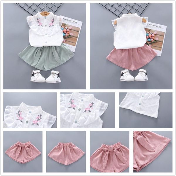 summer 0-5 years old baby girl children's suit stand-up collar single-breasted rose short sleeve + pants two-piece clothing sets, White
summer 0-5 years old baby girl children's suit stand-up collar single-breasted rose short sleeve + pants two-piece clothing sets, White
