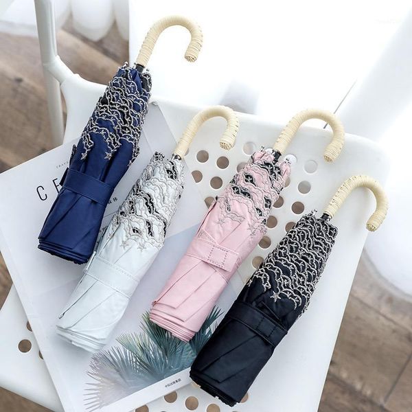 umbrellas three folding hook handle super light creative black and white dichromatic lace flower series women's travel umbrella1
umbrellas three folding hook handle super light creative black and white dichromatic lace flower series women's travel umbrella1