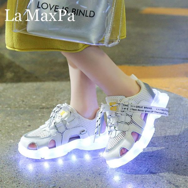sandals size 25-36 children glowing fashion kids luminous shoes soft bottom beach for boys sandalia infantil menina, Black;red
sandals size 25-36 children glowing fashion kids luminous shoes soft bottom beach for boys sandalia infantil menina, Black;red
